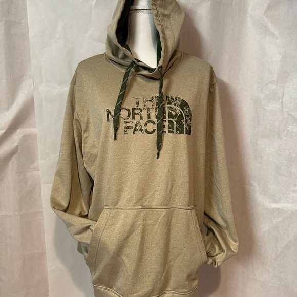 The North Face Men's Beige Hoodie - Picture 5 of 7